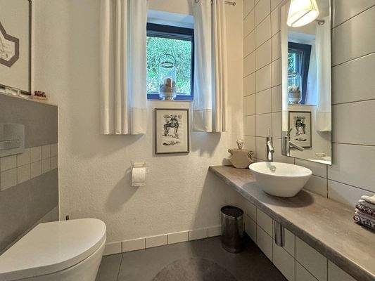 Gäste-WC mit Tageslicht