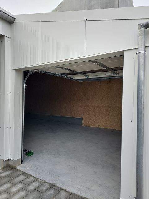 Uhldingen-Mühlhofen Halle, Uhldingen-Mühlhofen Hallenfläche