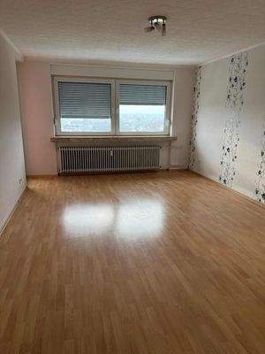 Geräumige 4-Zimmerwohnung mit toller Aussicht zu verkaufen! in Nienburg (Weser)