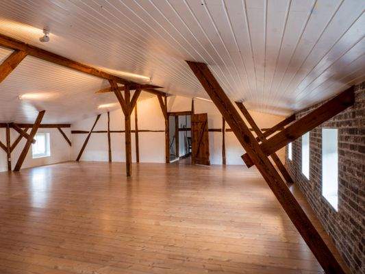 Wohnhaus DG 8200.jpg