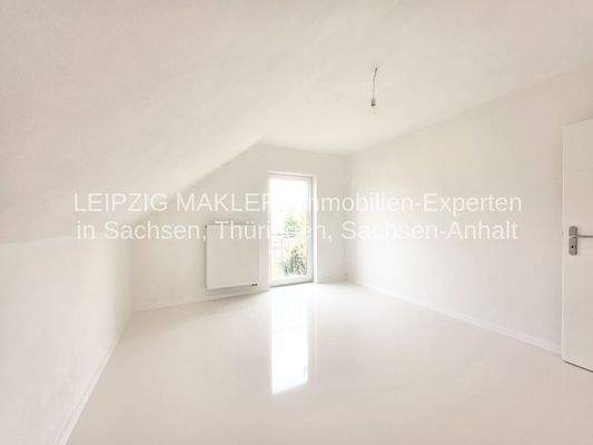 MUSTERFOTO: Zimmer 1 - OG (1)