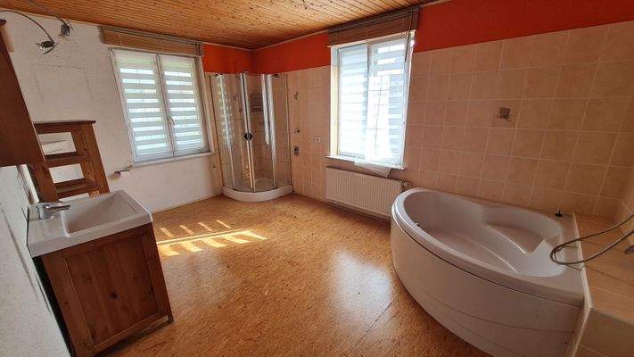 Badezimmer Erdgeschoss