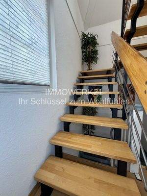 Treppenaufgang zum Dachgeschoß