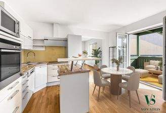 Küche mit Essbereich