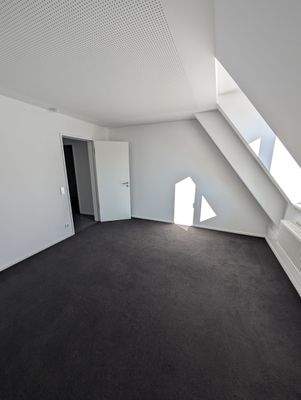 PXL_20250305_084302002