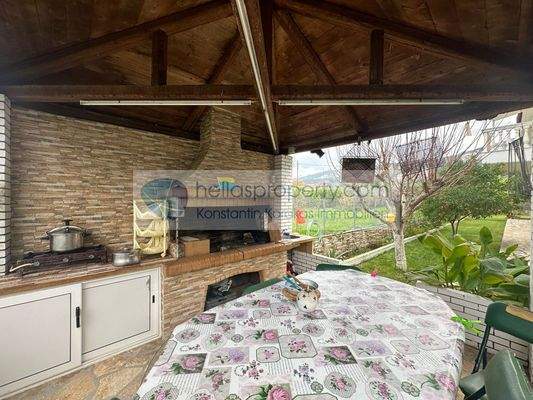 6a088b04220d4d7d8593e53e3801c231-original