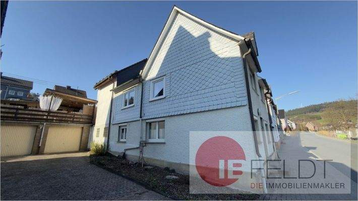 Seitliche Ansicht von Süden