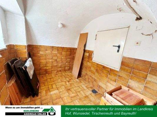 EG Abstellraum + Öltank (Klein)