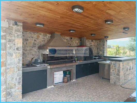 a7a9f6826ac84b4ea87e6a2d4938f372-original