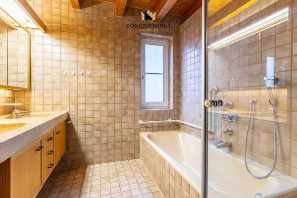 Tageslichtbad im DG 1