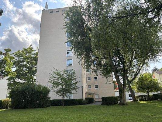 Seitenansicht rechts & Garten