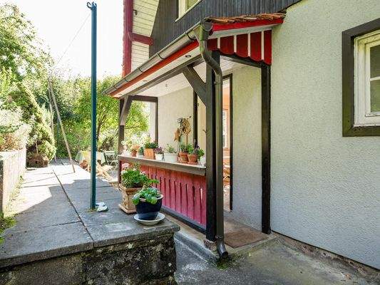 Idyllisches Plätzchen vor der Küche