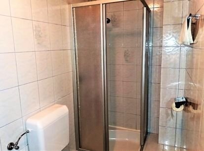 Dusche.JPG