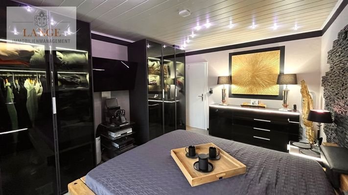 Schlafzimmer EG