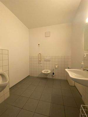 Ein behindertengerechtes WC