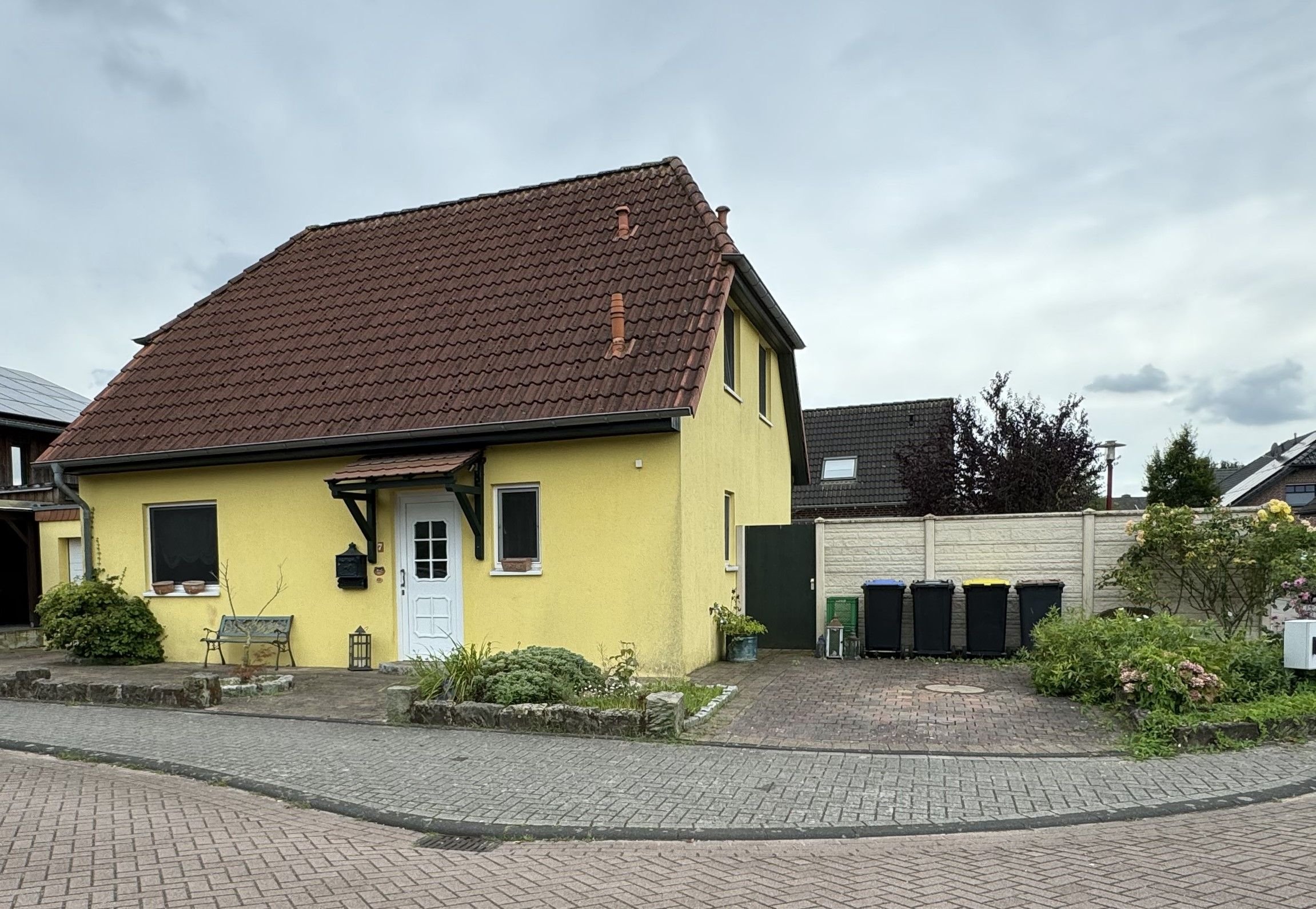 EmmerichPraest schönes, gemütliches Einfamilienhaus mit Terrasse