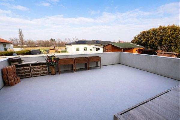 Terrassenbereich_im_Erdgeschoss