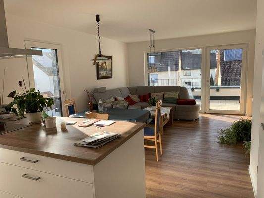 Küche-Essbereich-Wohnen