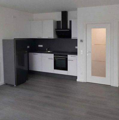Küche mit Einbauküche