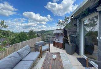 Terrasse mit Fernblick