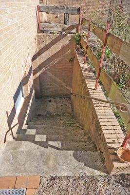 Aussentreppe zum Keller