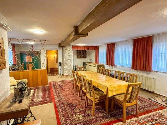 Wohnesszimmer mit Küche