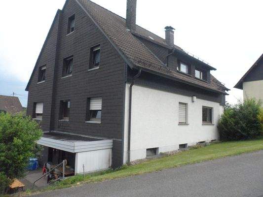 Haus Seitenansicht.JPG