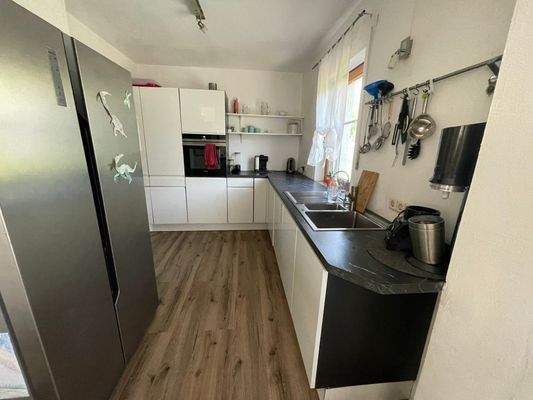 inklusive Einbauküche