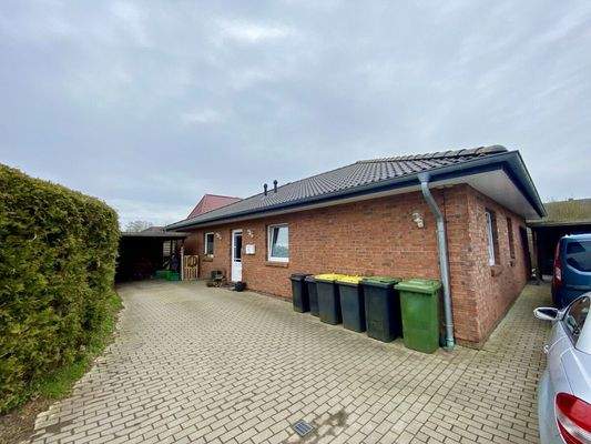 2) Außenansicht, Frontansicht