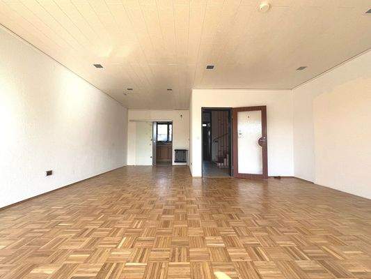 Sehr großzügig ist der Wohn-Essbereich