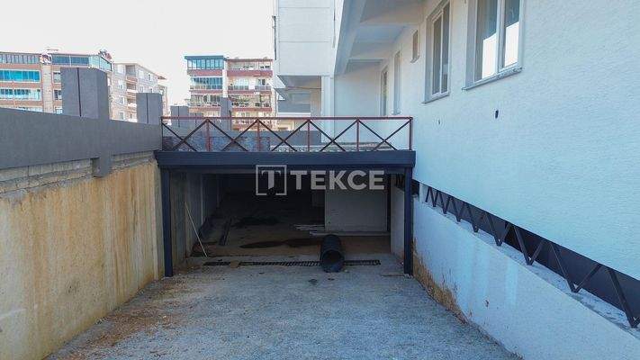 Sea-view Flats with Parking for Sale in Armutlu, Yalova
