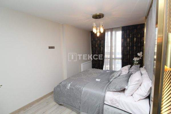 Apartment 50 m from the Main Road in İstanbul Beylikdüzü