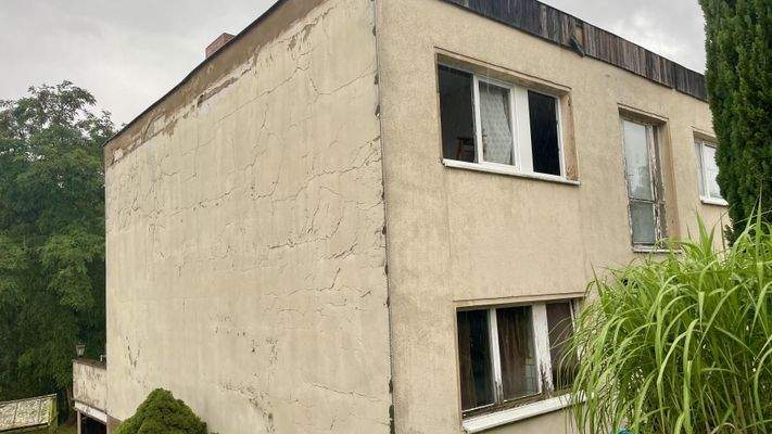 Außenansicht - Straßenseite