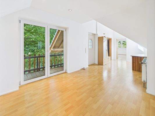 Wohn-/Essbereich (DG)