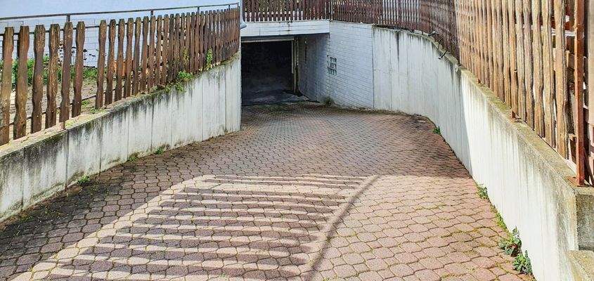 Einfahrt Tiefgarage