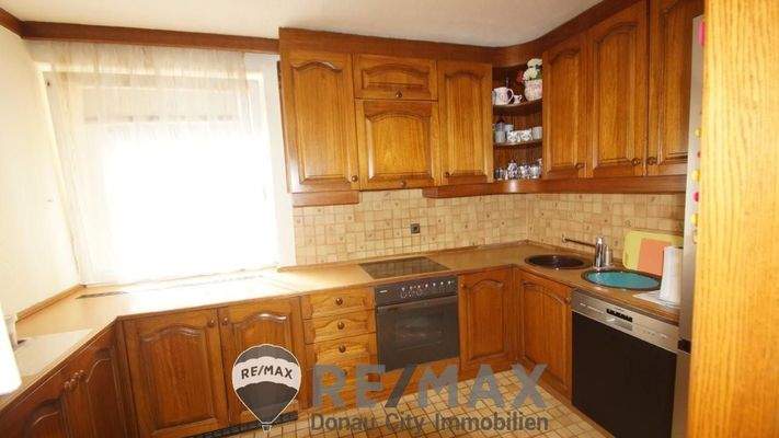 3 Küche mit Fenster 1100