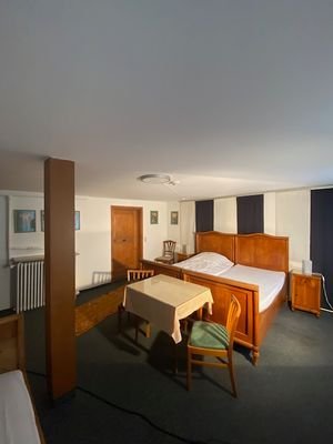 Schlafzimmer 3 EG