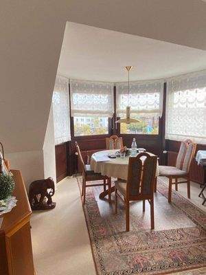 Essbereich im Wohnzimmer
