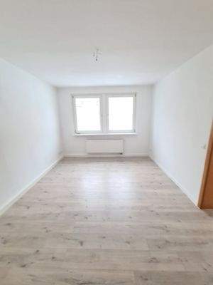 4 Wohnzimmer (1).jpg