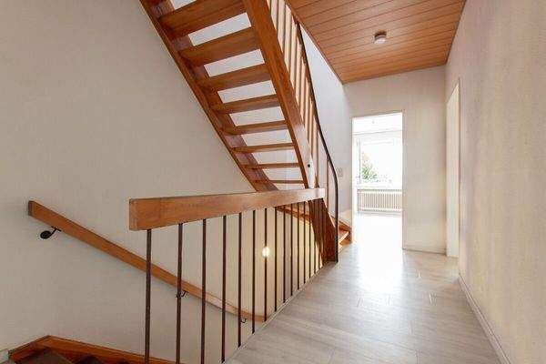 Flur OG weitere Ansicht