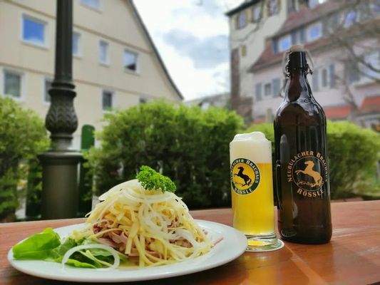 Wurstsalat im Biergarten