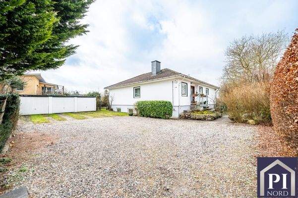 Garagenvorplatz als Innenhof