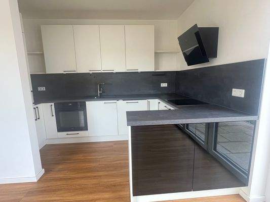 Küche inkl. Einbauküche und Elektrogroßgeräte