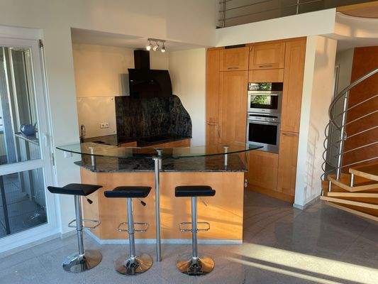 Küche mit Bar