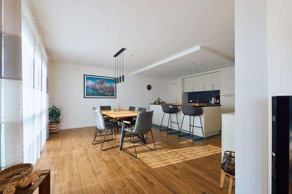 Essbereich mit Küche 