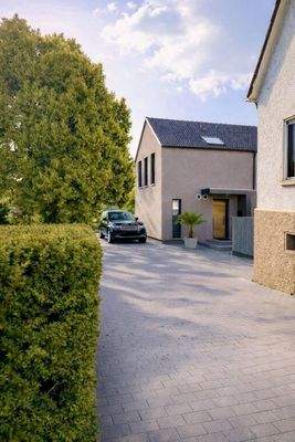 Blick von der Strasse 