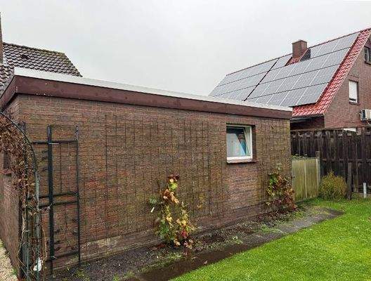 Abstellraum u. Garage