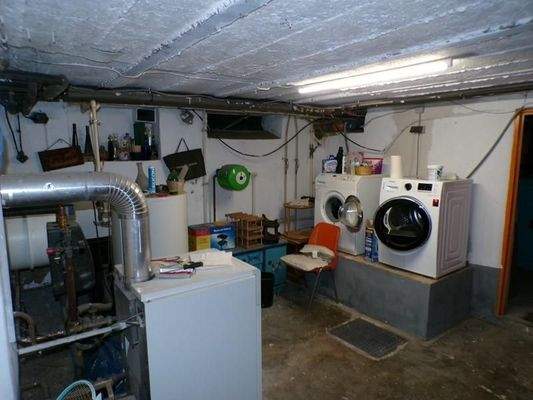 Heizungs - und Waschkeller - Teil 1