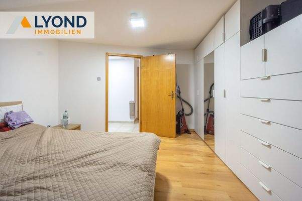 Schlafzimmer 2(WE RE)