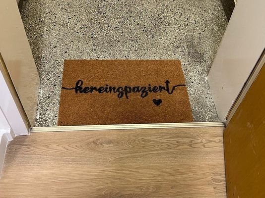 Hereinspaziert